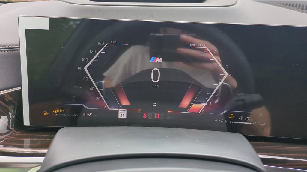 New 2026 BMW X5 xDrive50e image 34