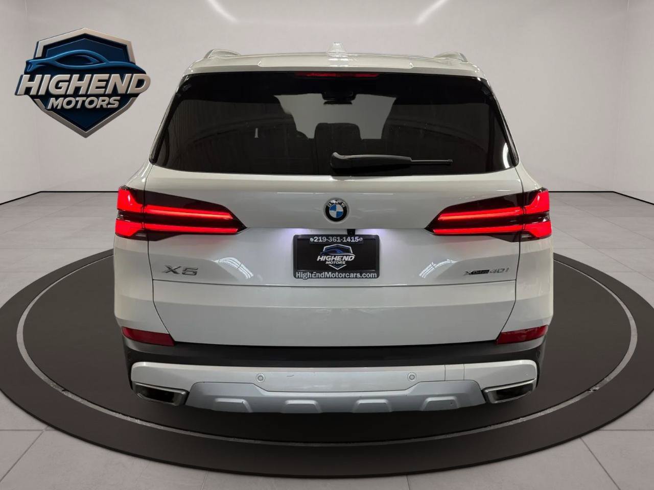 Used 2024 BMW X5 xDrive40i w/ Premium Package AWD/4WD image 5