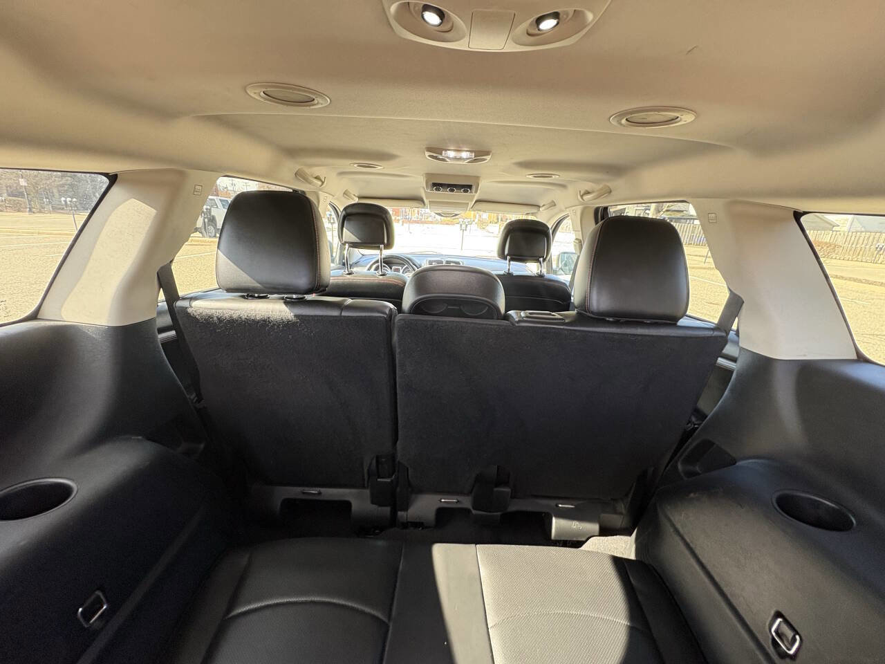 Used 2015 Dodge Journey R/T w/ Flexible Seating Group FWD image 25