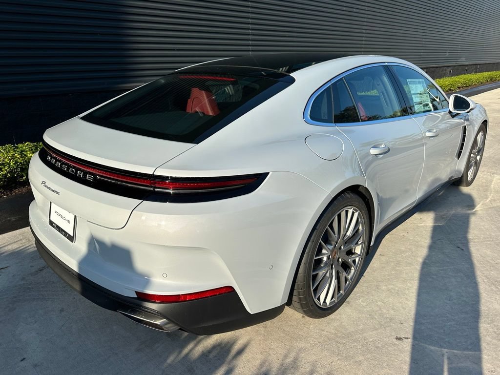 Used 2026 Porsche Panamera RWD image 9