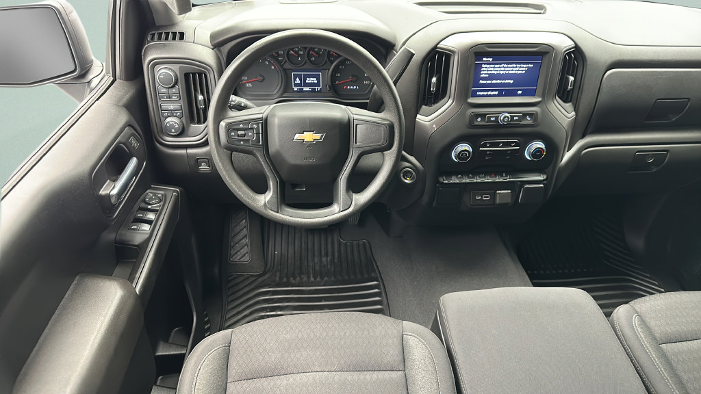 Used 2023 Chevrolet Silverado 1500 Custom AWD/4WD image 11