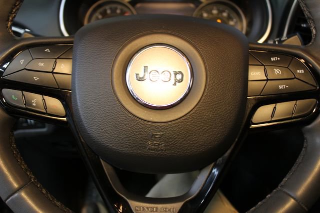 Used 2021 Jeep Cherokee Latitude Lux w/ Sun & Sound Group AWD/4WD image 20
