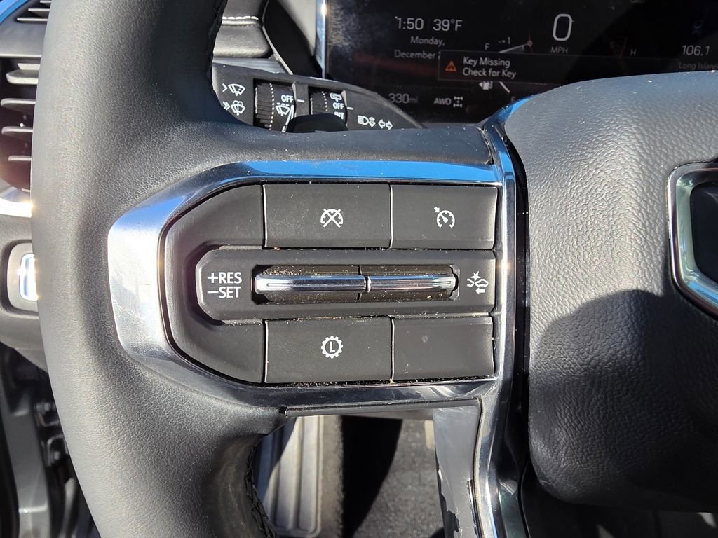 Certified 2024 GMC Acadia Elevation image 25