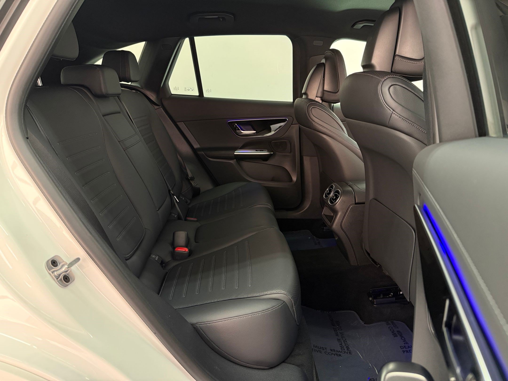 Certified 2025 Mercedes-Benz GLC 350e 4MATIC image 28