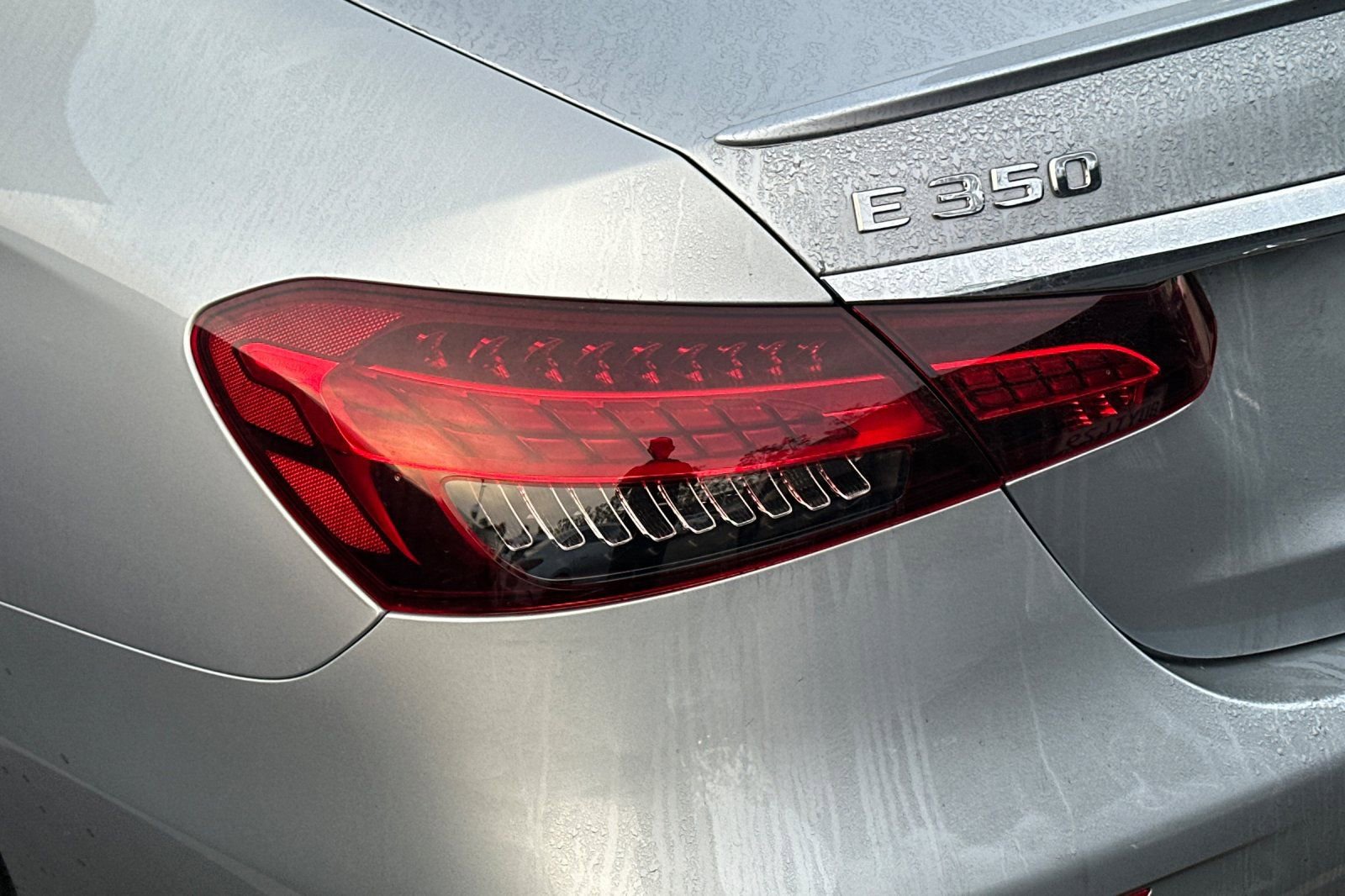 Used 2022 Mercedes-Benz E 350 Sedan image 10