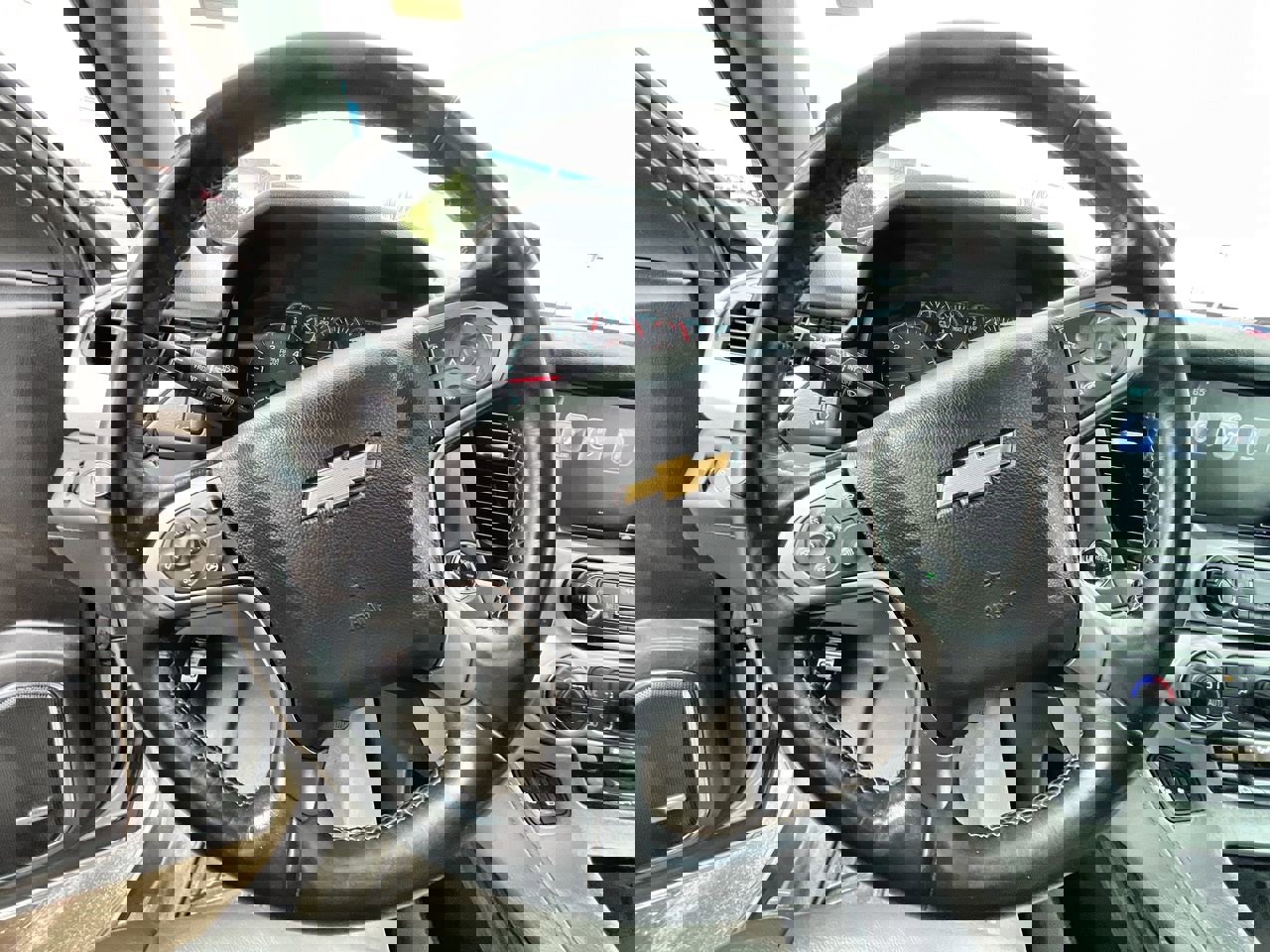 Used 2016 Chevrolet Tahoe LT image 11