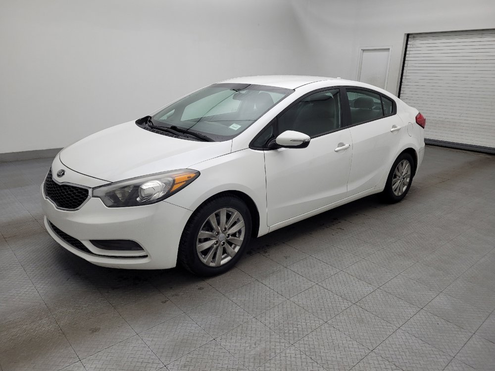 Used 2016 Kia Forte LX w/ LX Popular Plus Package image 2