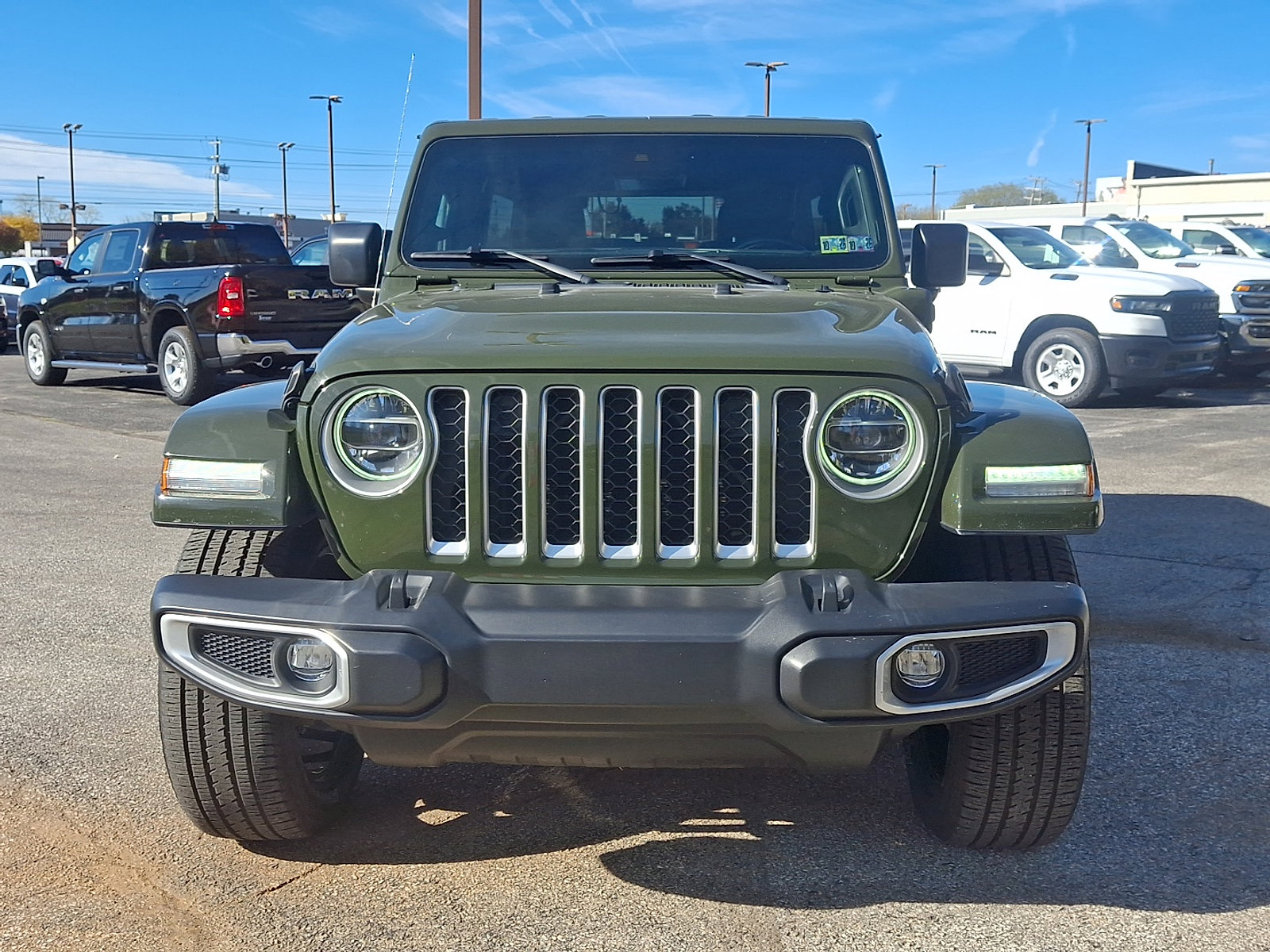 Used 2021 Jeep Wrangler Unlimited Sahara w/ Cold Weather Group image 4