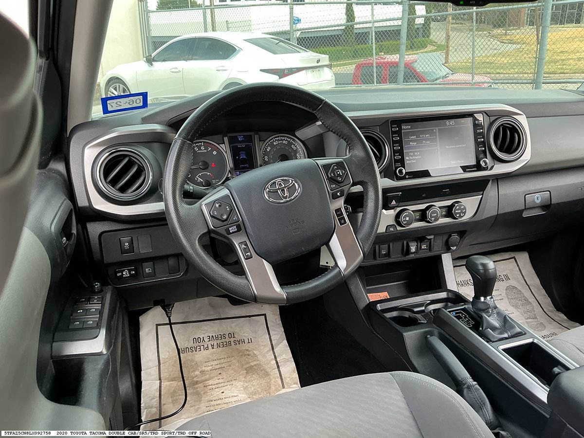 Used 2020 Toyota Tacoma SR5 RWD image 11