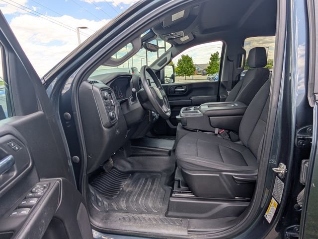 Used 2020 Chevrolet Silverado 3500 W/T w/ Gooseneck/5TH Wheel Package AWD/4WD image 10