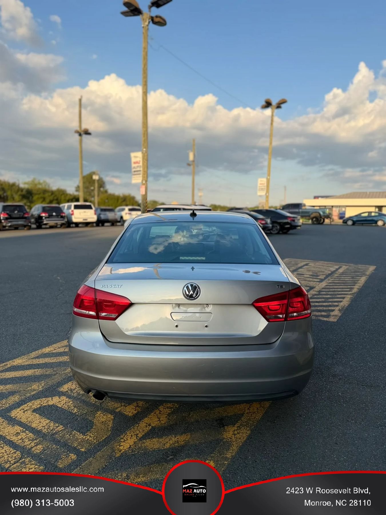 Used 2014 Volkswagen Passat 1.8T Wolfsburg Edition FWD image 5