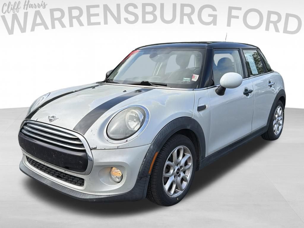 Used 2019 MINI Cooper 4-Door Hardtop FWD image 3
