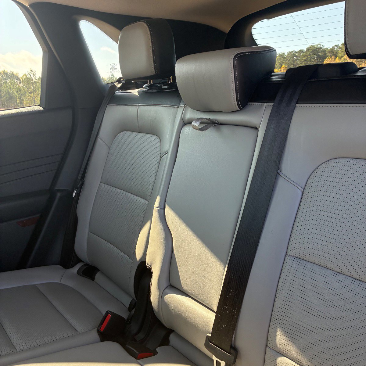 Used 2024 Ford Escape Platinum AWD/4WD image 30