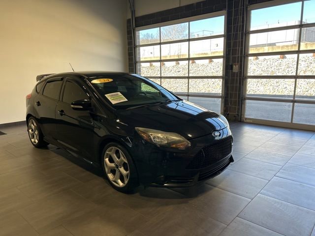 Used 2014 Ford Focus ST image 11
