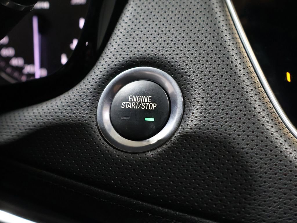 Used 2023 Cadillac XT5 Luxury image 27