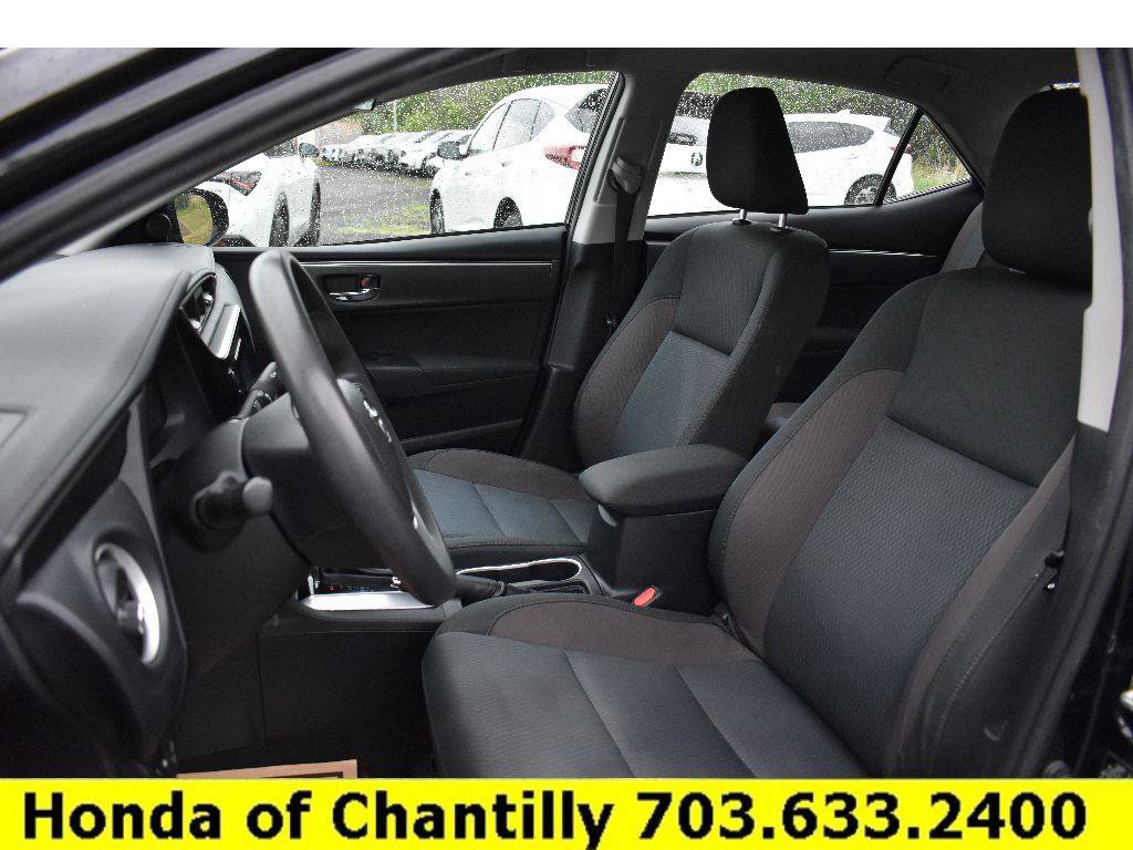 Used 2019 Toyota Corolla LE FWD image 22