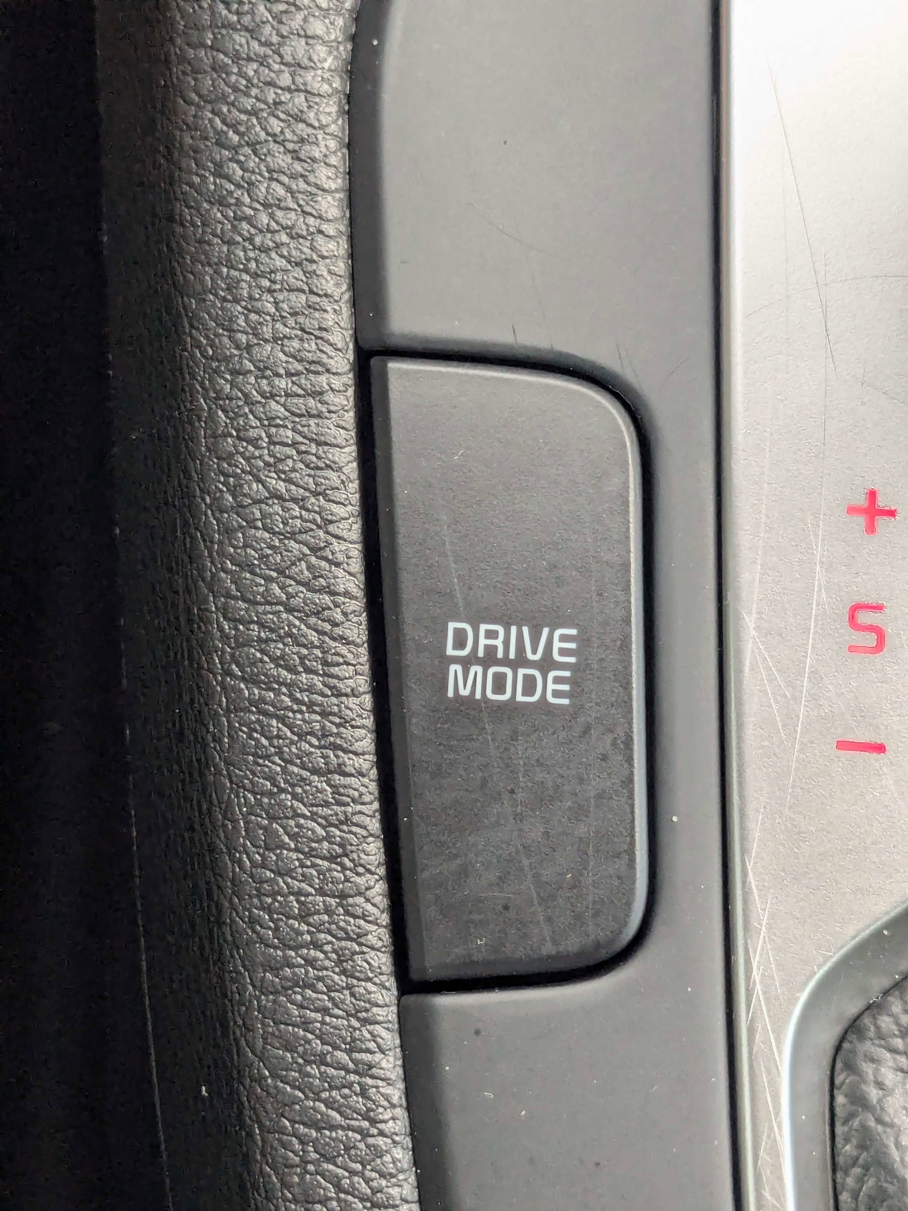 Certified 2022 Kia Forte LXS w/ LXS Technology Package FWD image 23