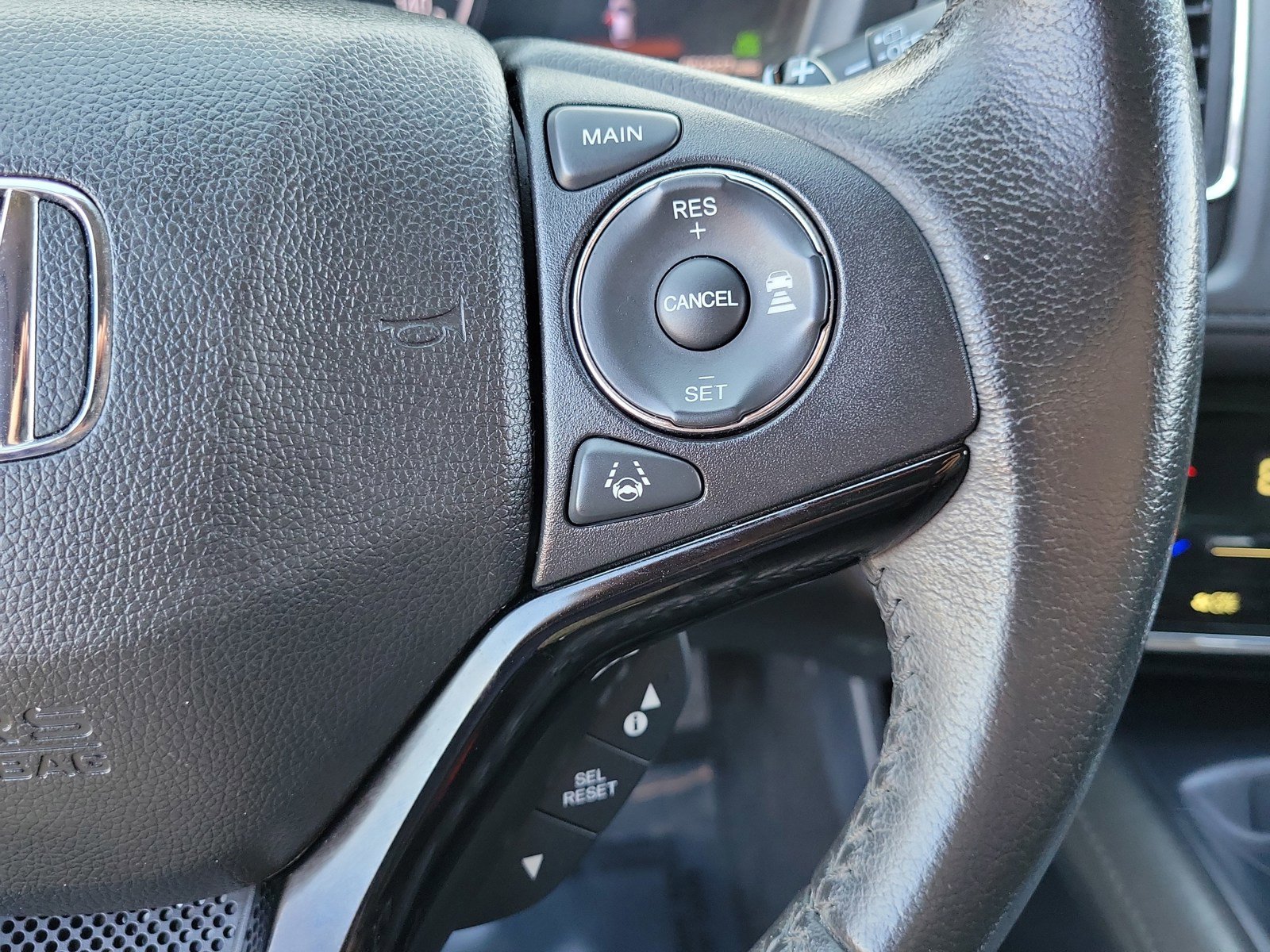 Used 2021 Honda HR-V EX-L image 19