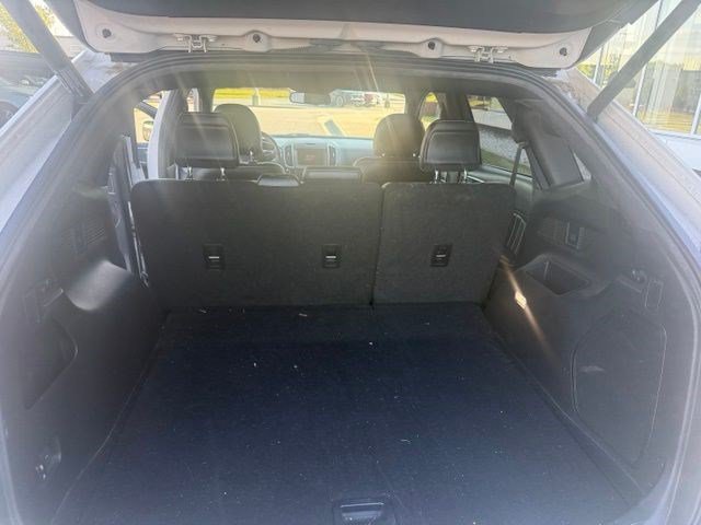 Used 2019 Ford Edge ST w/ Equipment Group 401A AWD/4WD image 12