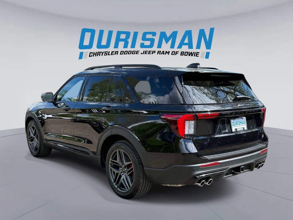 Used 2025 Ford Explorer ST w/ Sun And Sound Package AWD/4WD image 4
