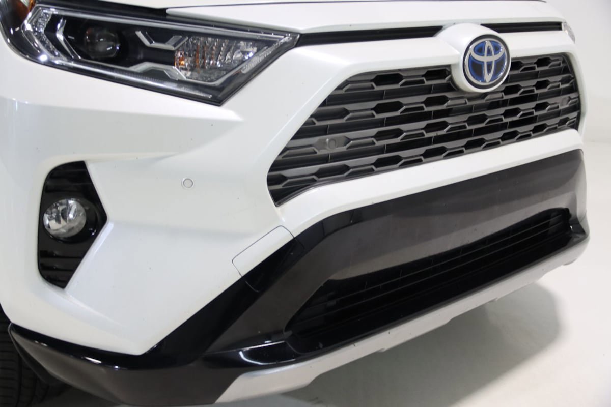 Used 2020 Toyota RAV4 XSE AWD/4WD image 24