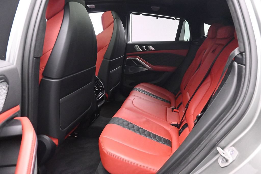 Used 2021 BMW X6 M w/ Executive Package AWD/4WD image 16