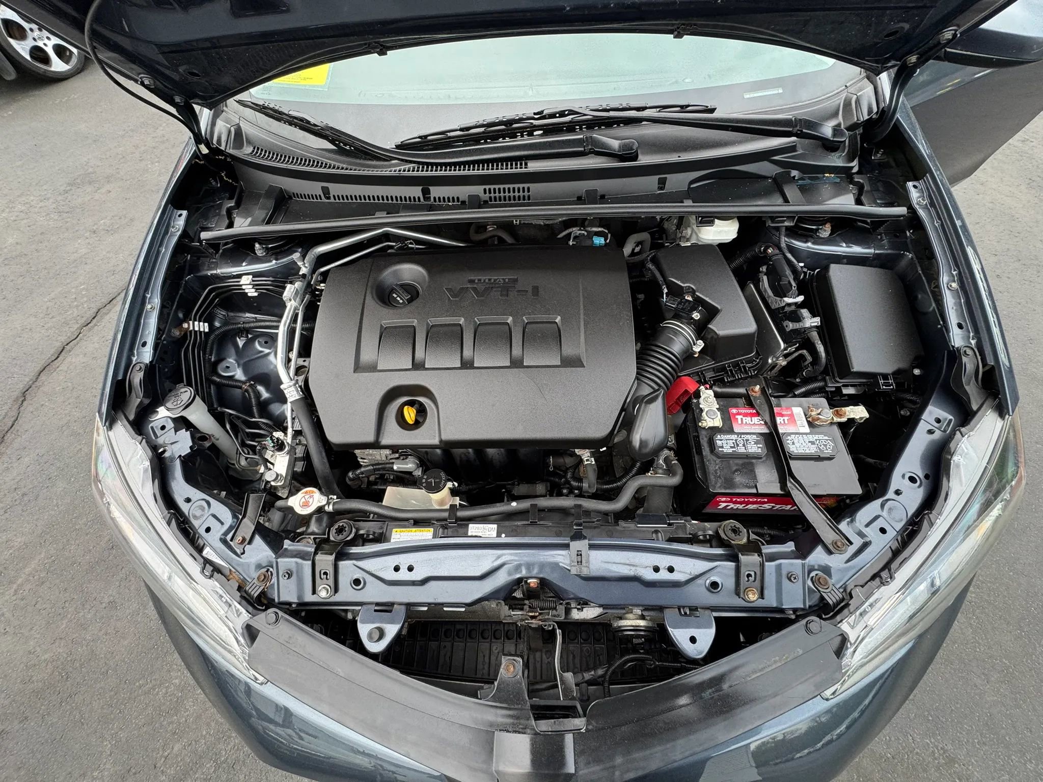 Used 2019 Toyota Corolla LE FWD image 19