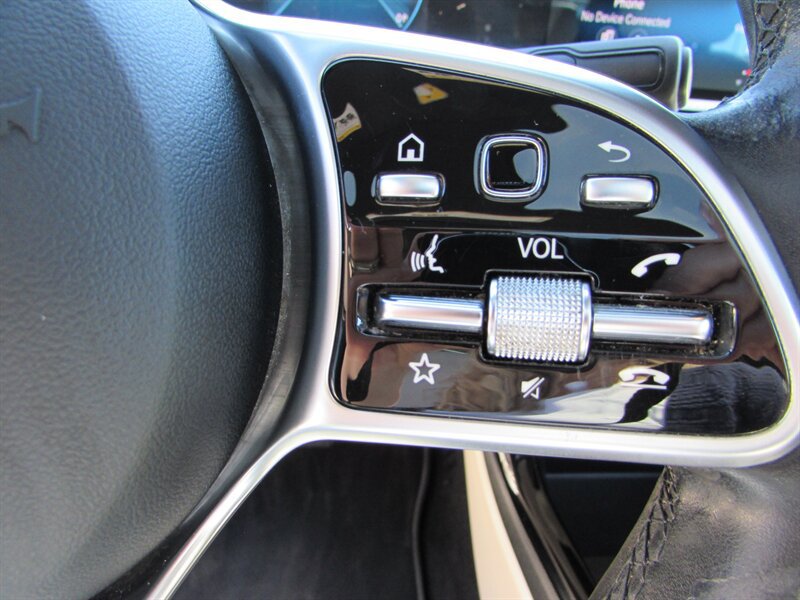 Used 2021 Mercedes-Benz CLA 250 image 14