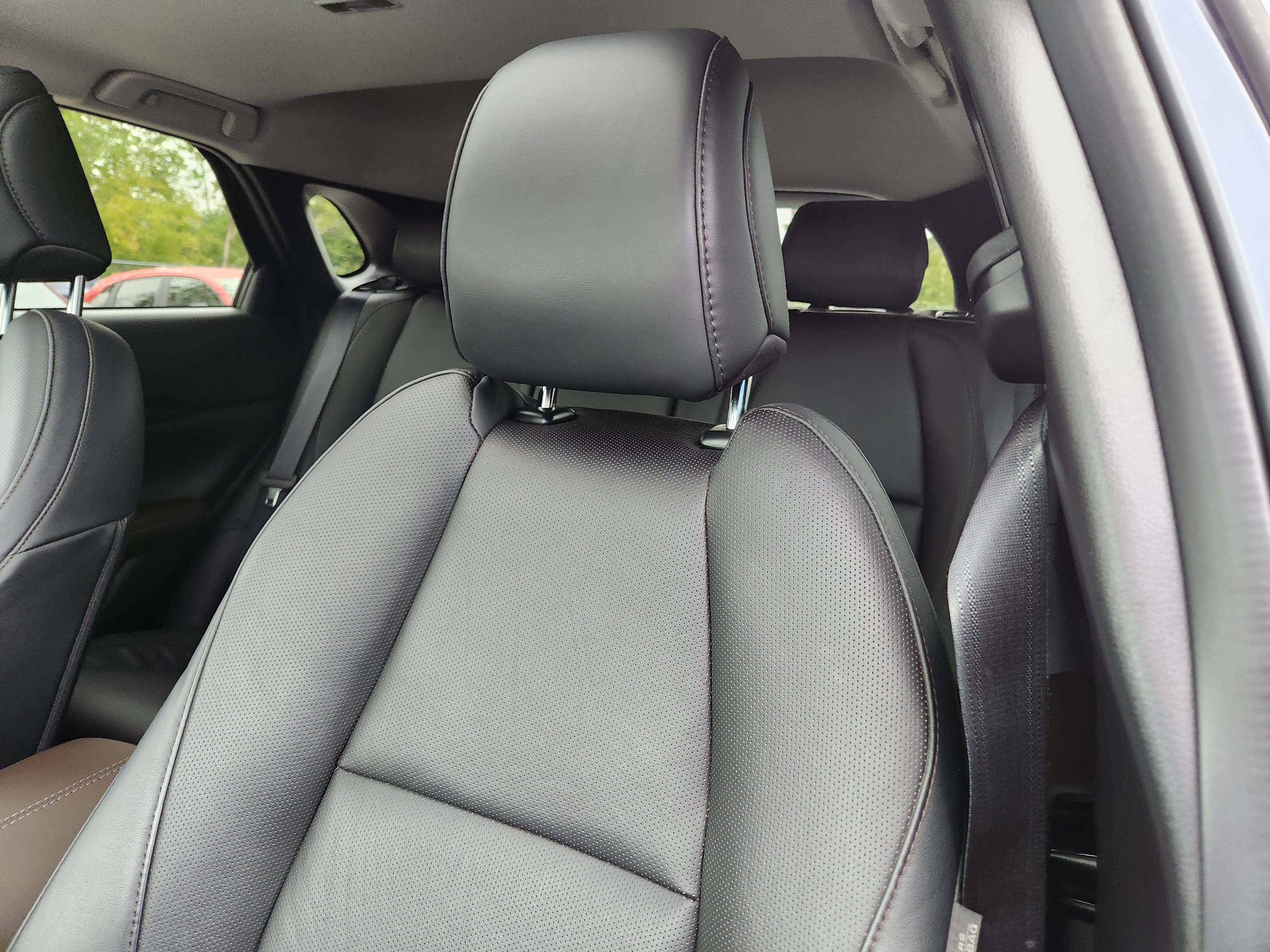 Certified 2023 MAZDA CX-30 AWD 2.5 S w/ Premium Package image 11