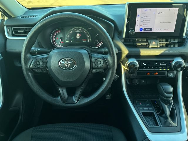 Used 2025 Toyota RAV4 LE FWD image 14