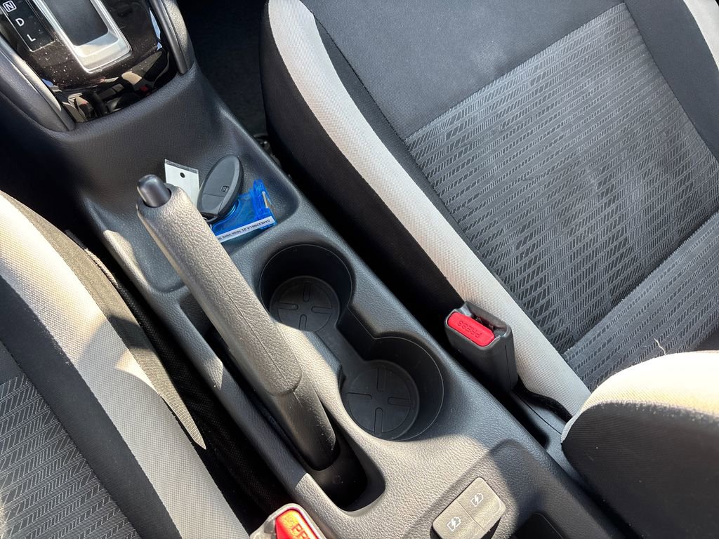 Used 2021 Nissan Versa SV image 35