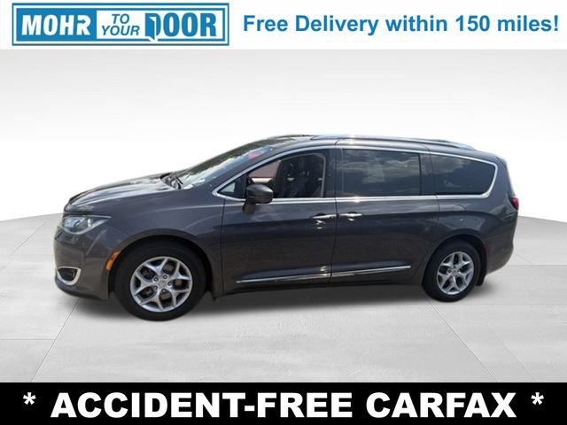 Used 2017 Chrysler Pacifica Touring-L Plus w/ Advanced Safetytec Group FWD video 2