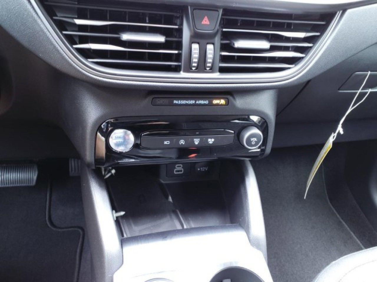 New 2024 Ford Escape Active w/ Tech Pack #2 image 12