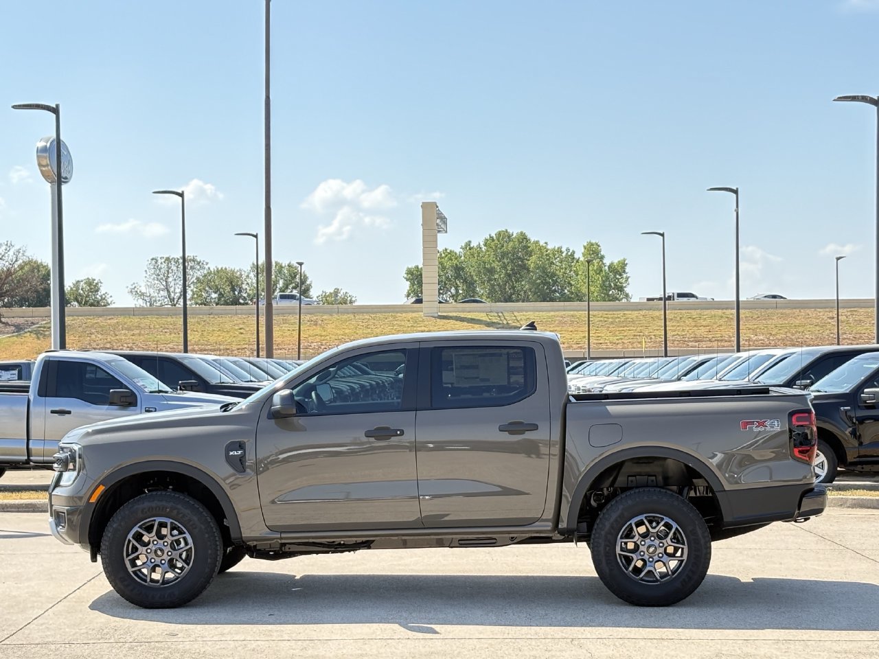 New 2026 Ford Ranger XLT w/ Equipment Group 301A High AWD/4WD image 3