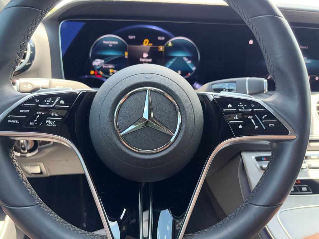Used 2022 Mercedes-Benz E 350 Sedan image 11