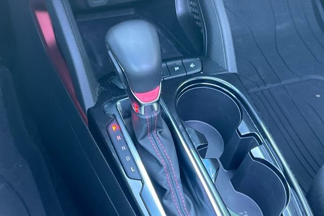 Used 2023 Chevrolet TrailBlazer RS w/ Sun and Liftgate Package image 27