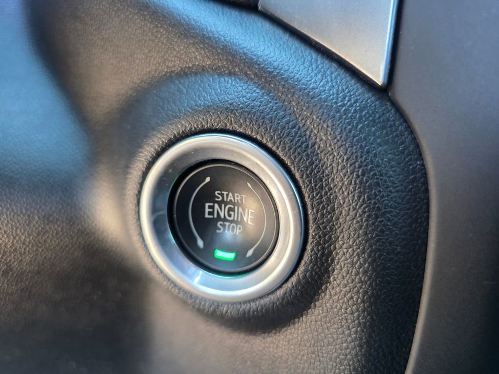 Used 2022 Chevrolet Silverado 1500 RST image 19