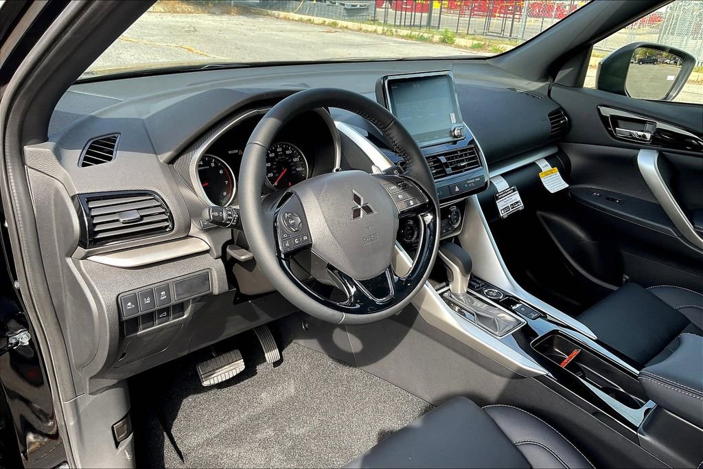 New 2026 Mitsubishi Eclipse Cross SEL AWD/4WD image 6