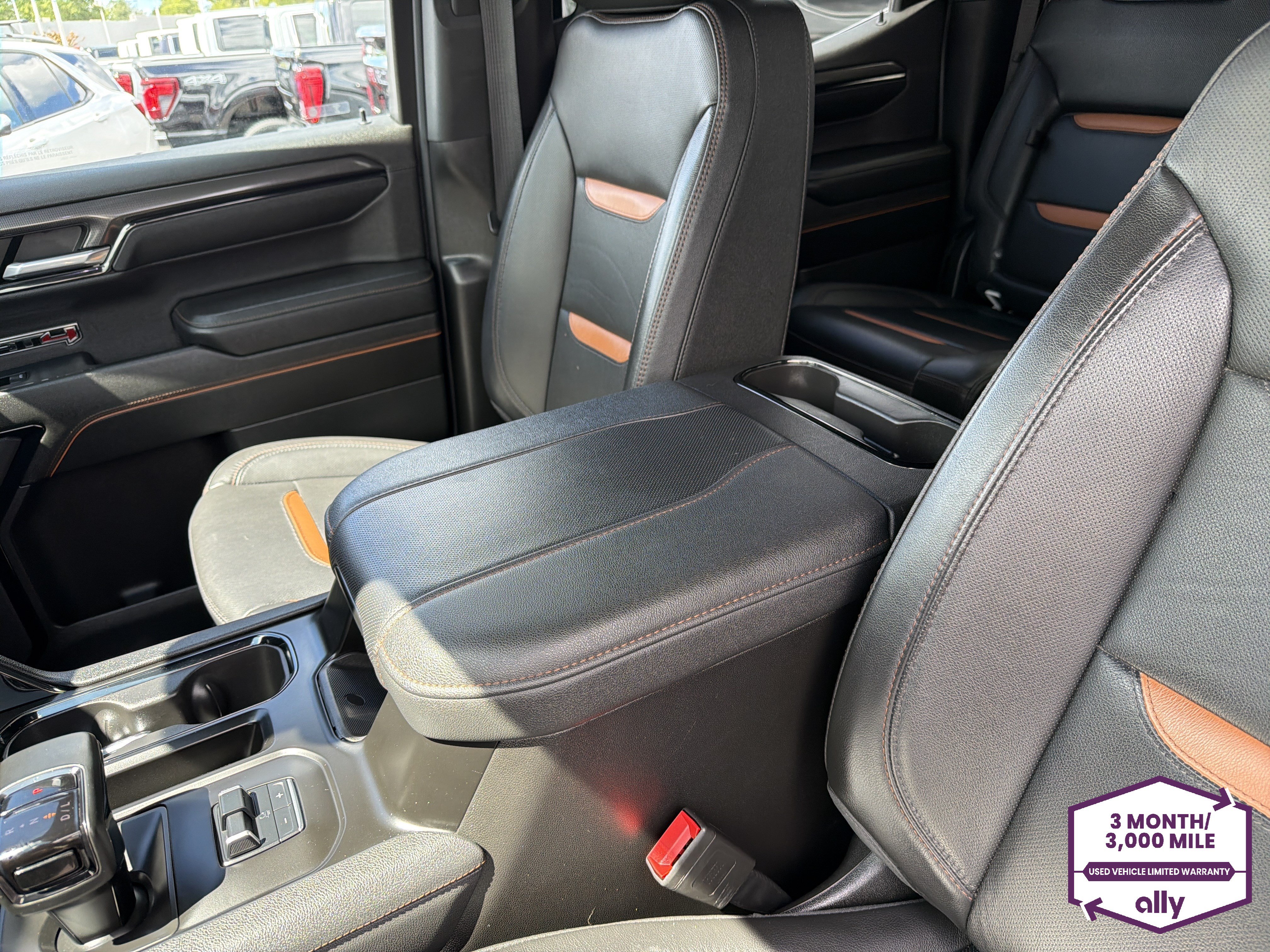 Used 2023 GMC Sierra 1500 AT4 w/ Technology Package AWD/4WD image 16