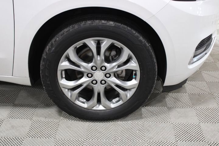 Used 2020 Buick Enclave Avenir w/ Avenir Technology Package image 46