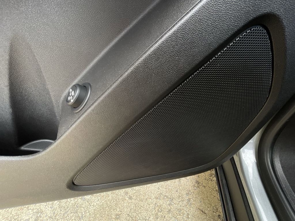 Certified 2024 Chevrolet Equinox RS image 23