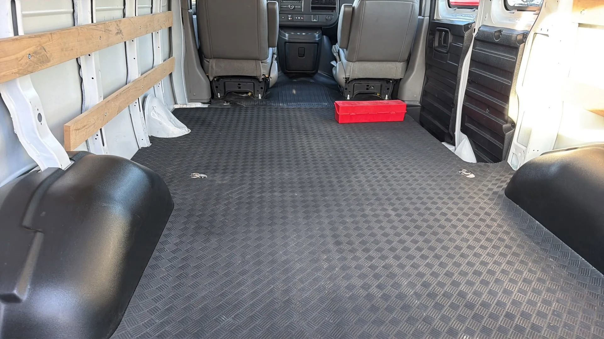 Used 2023 Chevrolet Express 2500 w/ Driver Convenience Package RWD image 48