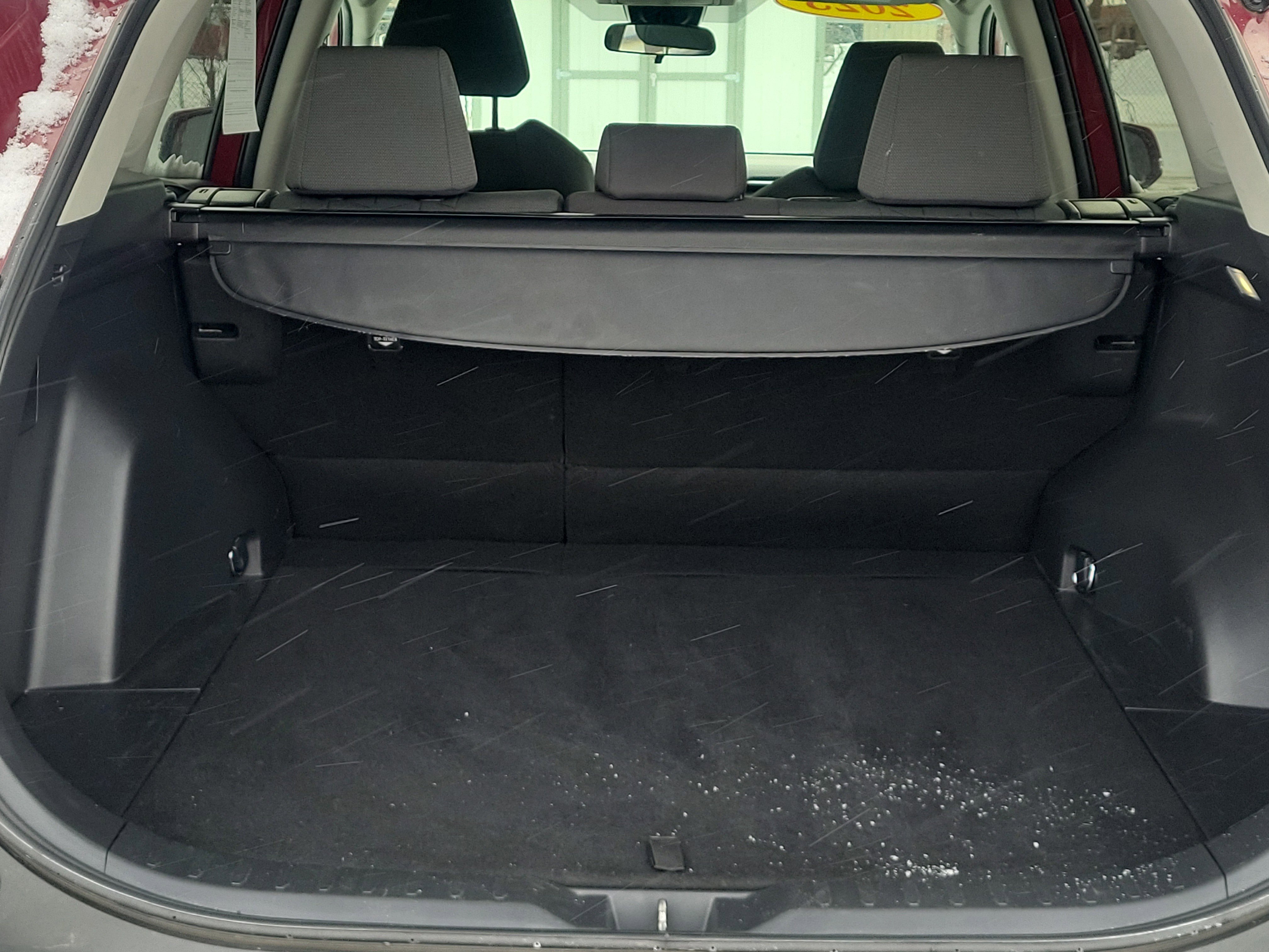 Used 2023 Toyota RAV4 XLE image 7