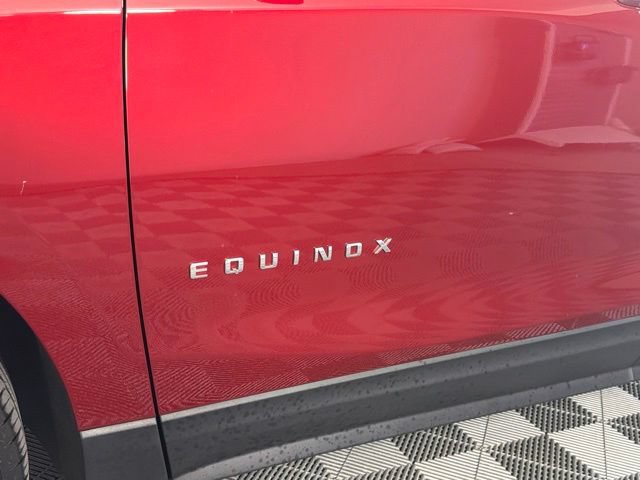 Used 2023 Chevrolet Equinox Premier AWD/4WD image 11