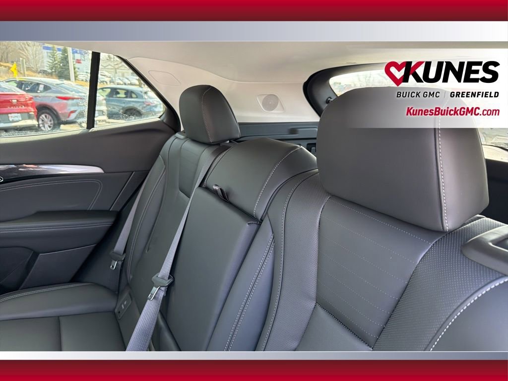 New 2026 Buick Envision Preferred image 35
