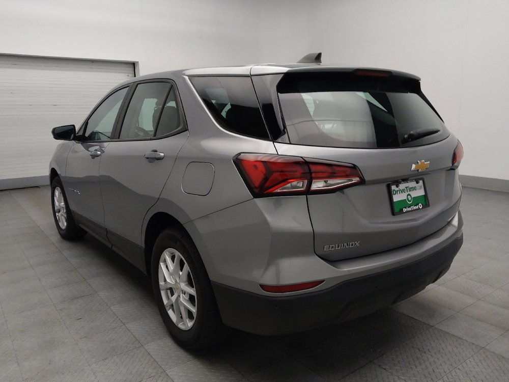 Used 2024 Chevrolet Equinox LS w/ Driver Confidence II Package image 5