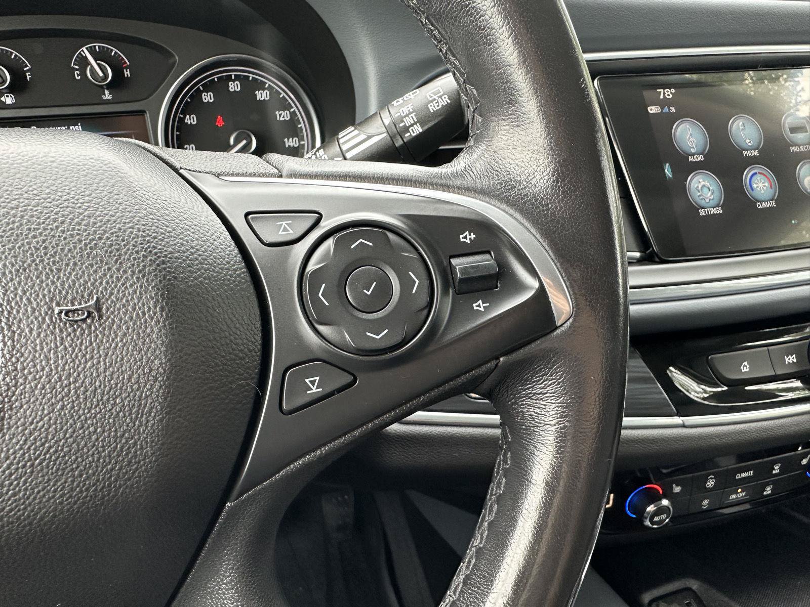 Used 2019 Buick Enclave Essence FWD image 21