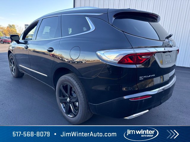 Used 2024 Buick Enclave Essence w/ Sport Touring Edition AWD/4WD image 8
