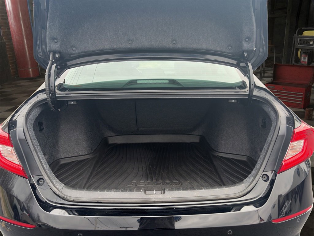 Used 2022 Honda Accord EX-L image 10
