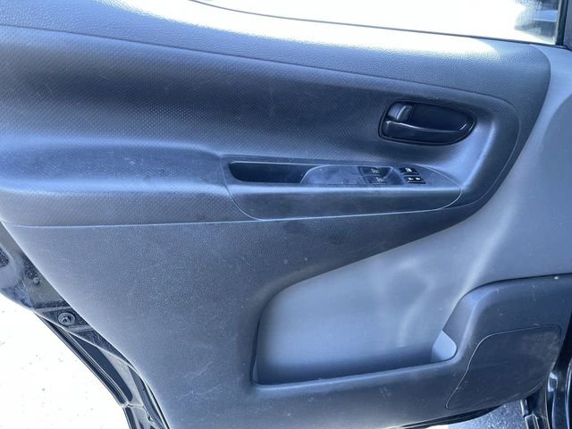 Used 2017 Chevrolet City Express LT w/ Technology Package image 20